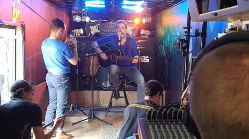 En vidéo : « Ticket to Jam », un studio d’enregistrement dans un bus